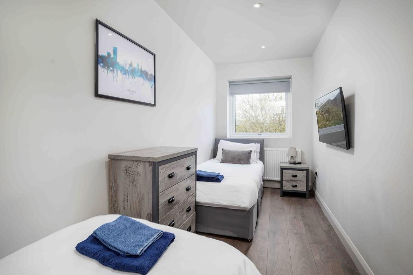 Superb, Newly Extended House Near Peak District *