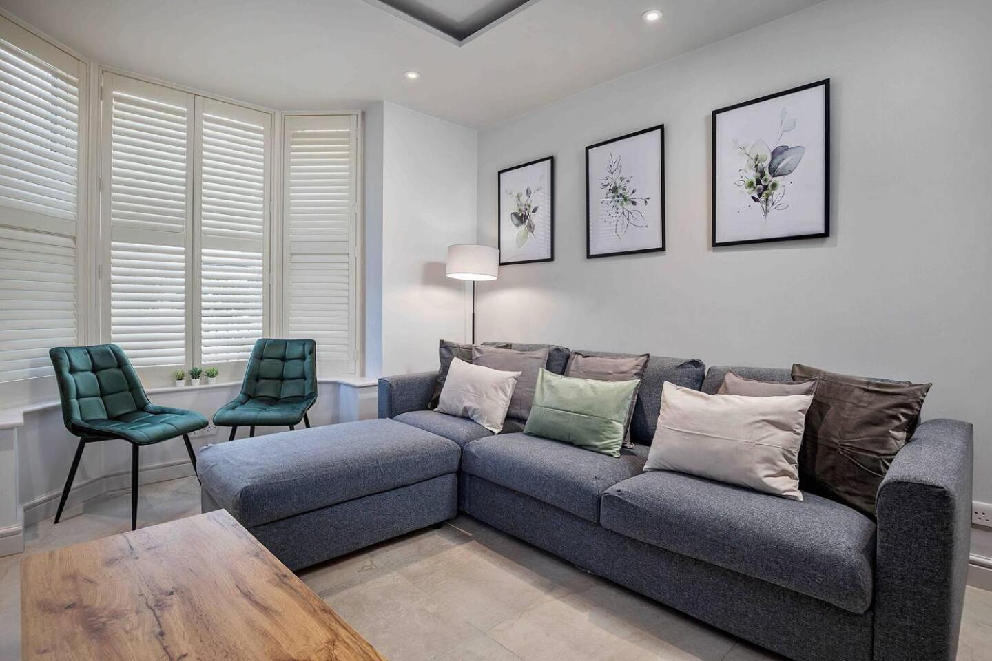 Holiday home Spacious, High Spec & Modern *