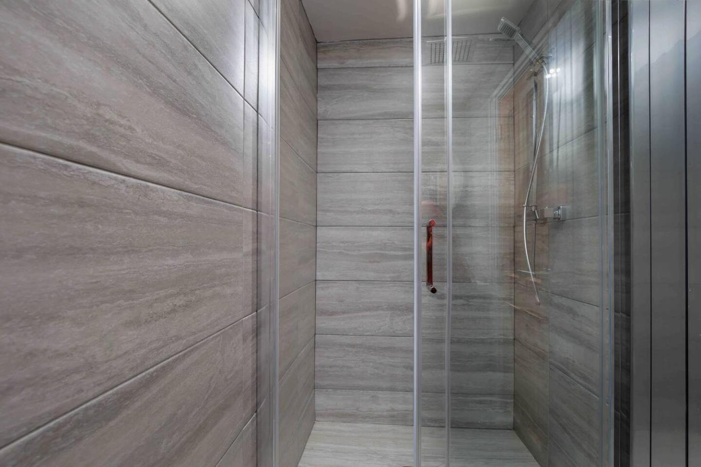 Holiday home Spacious, High Spec & Modern Sheffield