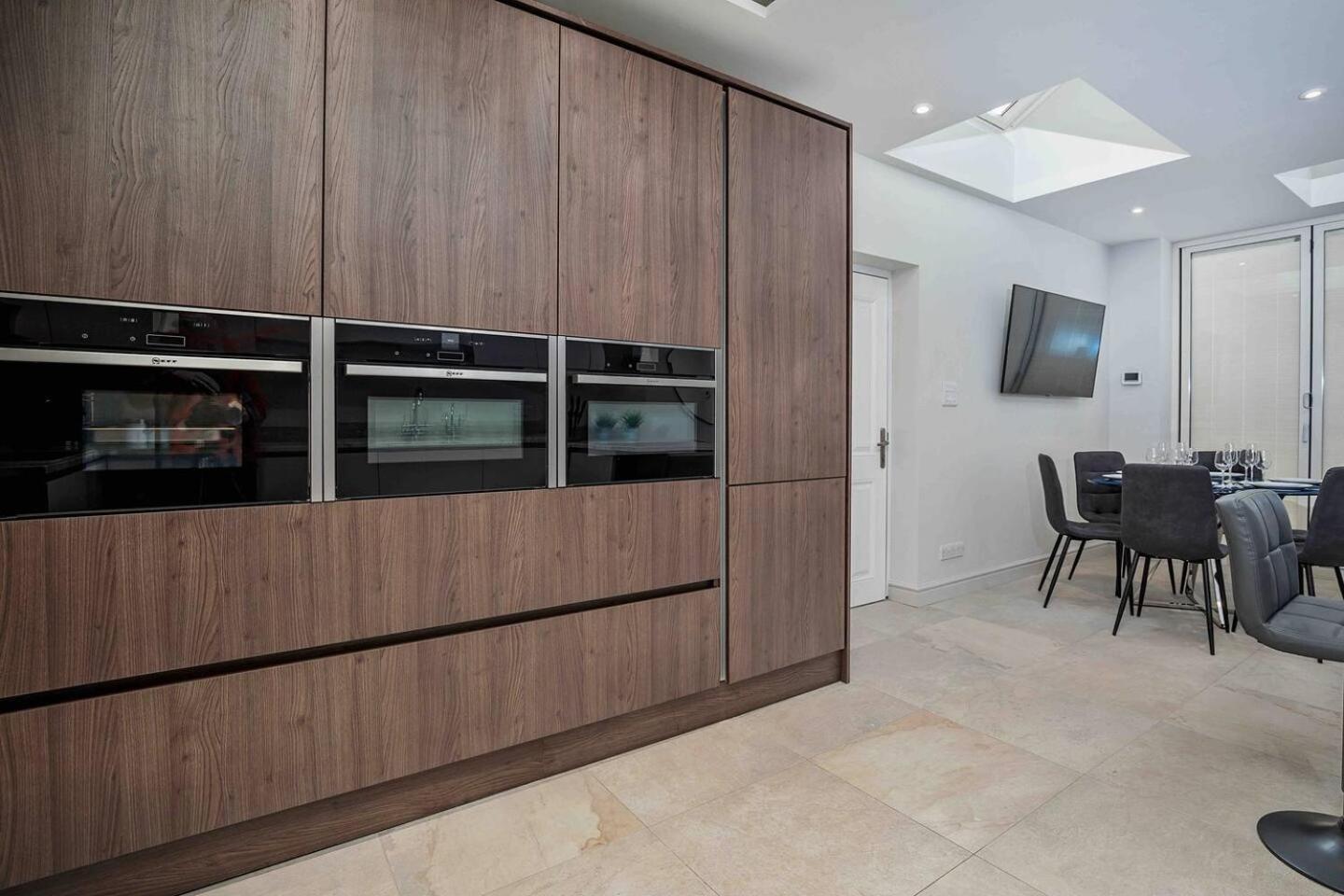 Spacious, High Spec & Modern