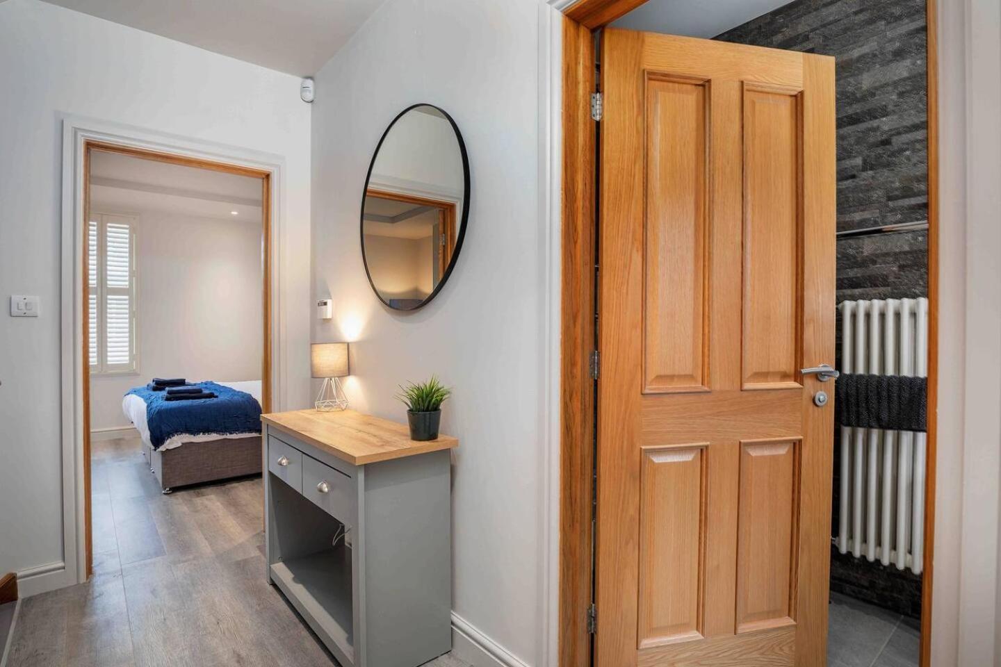 Holiday home Spacious, High Spec & Modern