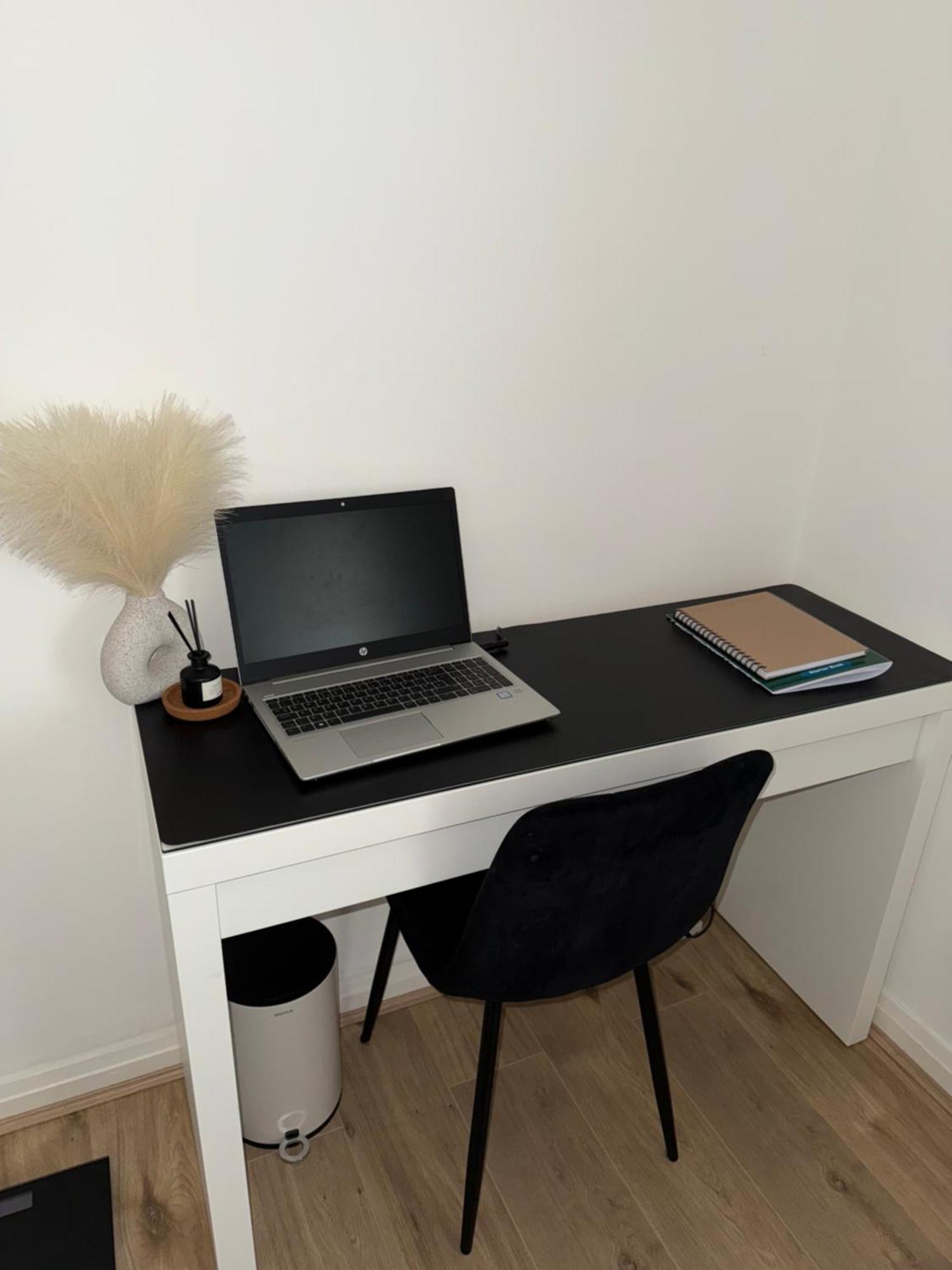 Apartment Wheel Chair Friendly, Centre, Northern General, Ps5, Workstation