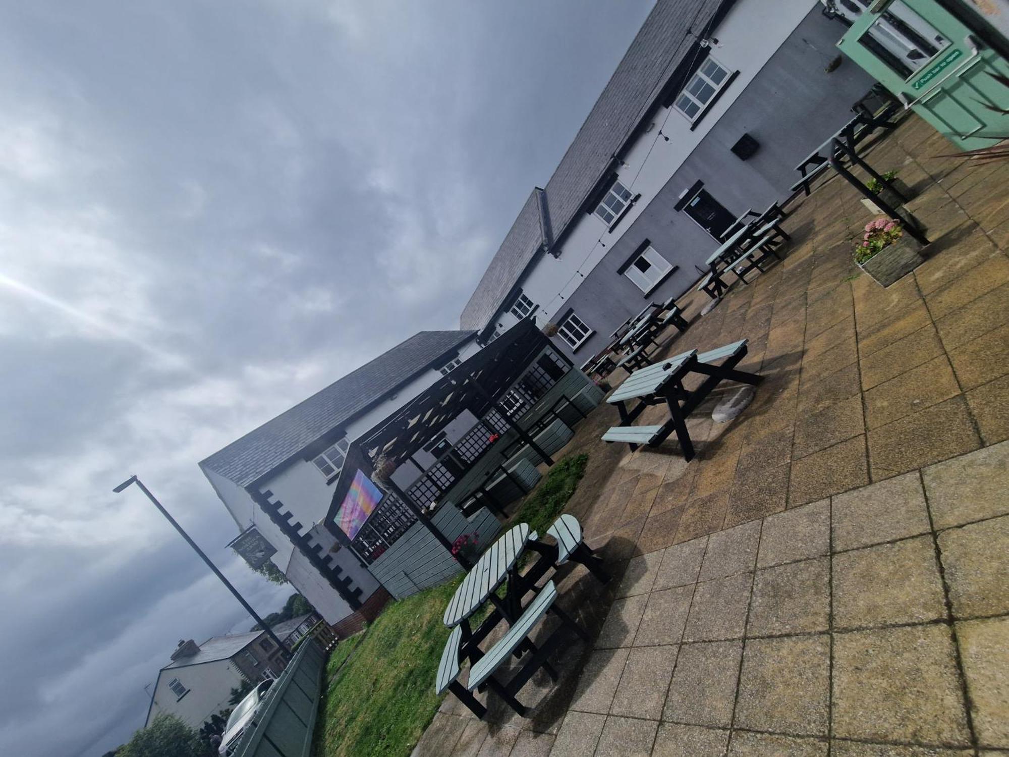The Norfolk Arms Hotel