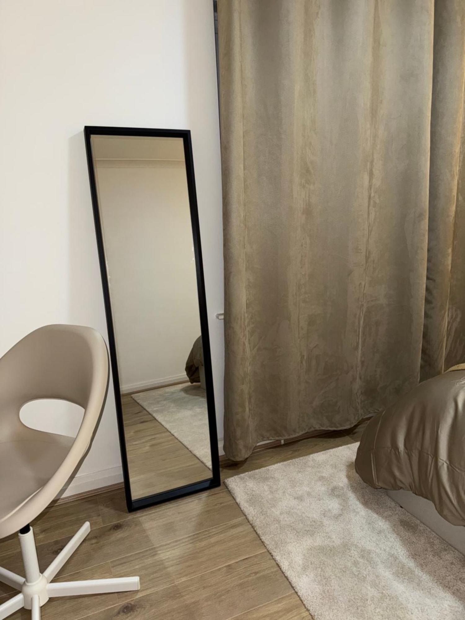 Wheel Chair Friendly, Centre, Northern General, Ps5, Workstation Apartment *