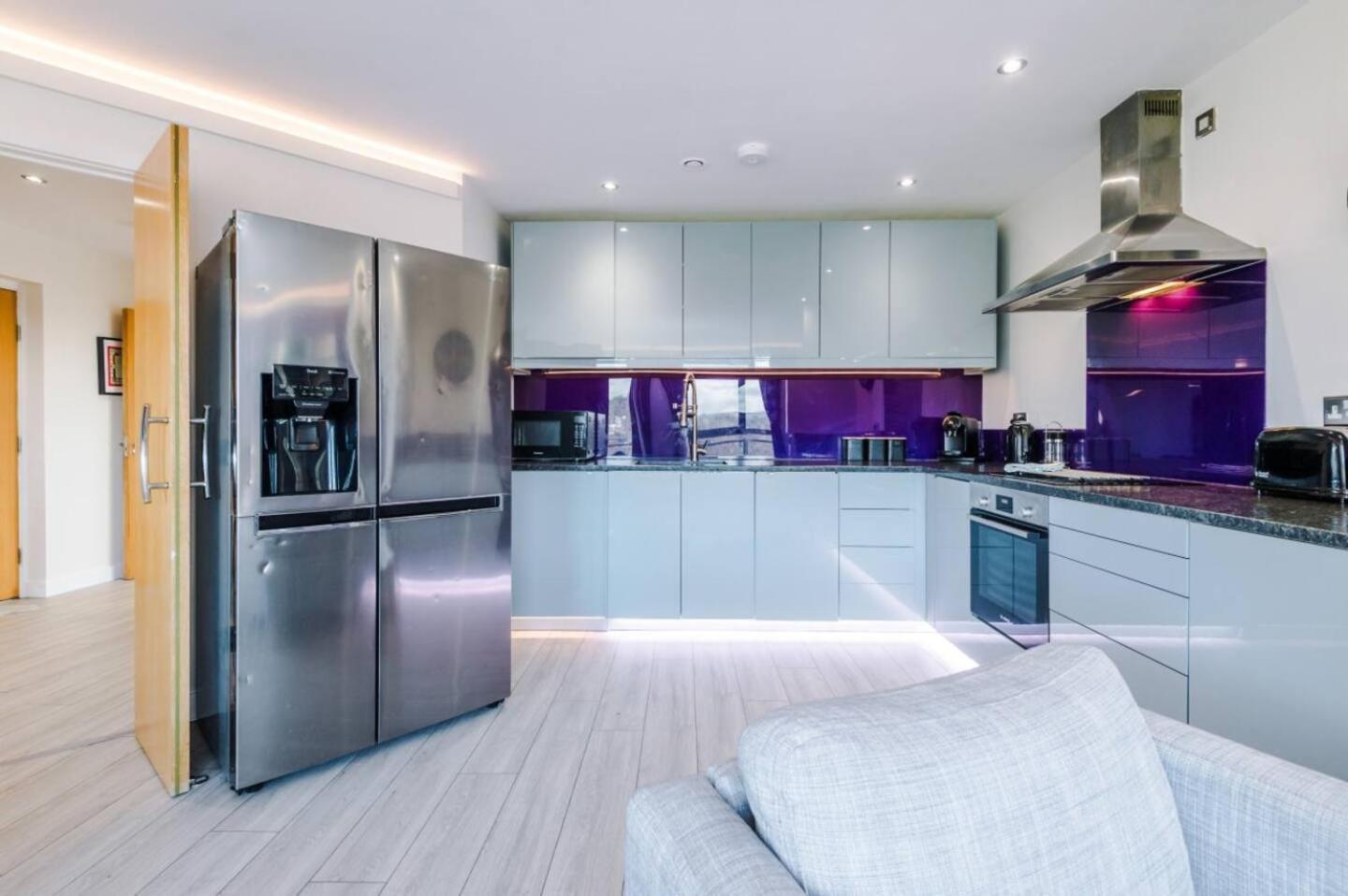 High-spec Penthouse Free Parking Space *