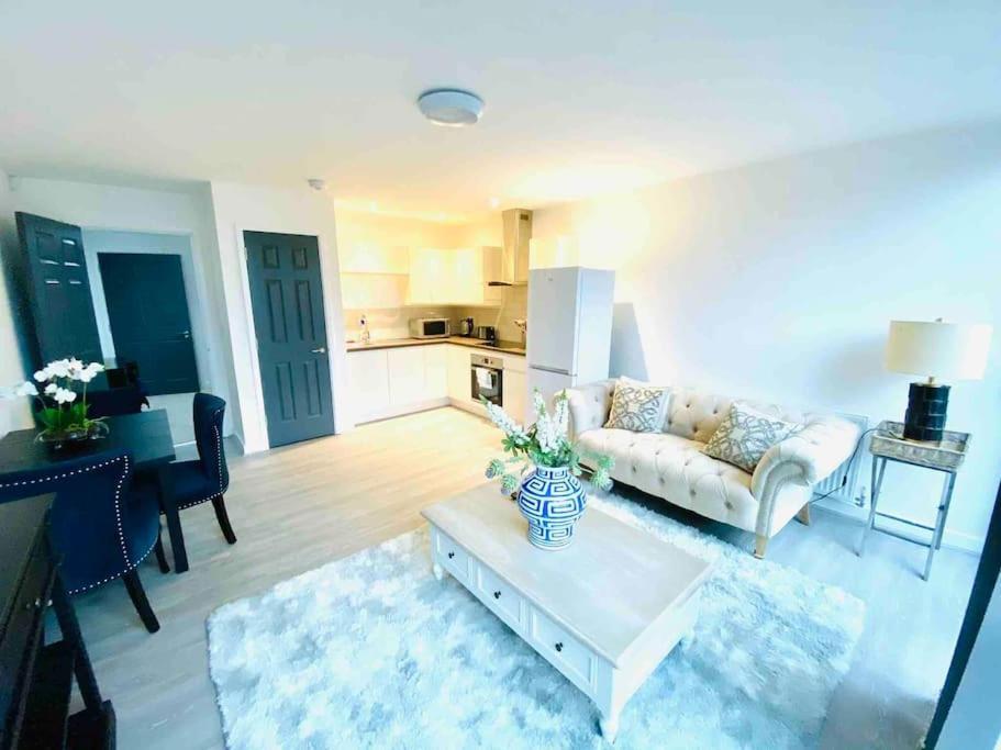 Ranmoor Serviced At Wilkinson Lane - The Sandford Apartment