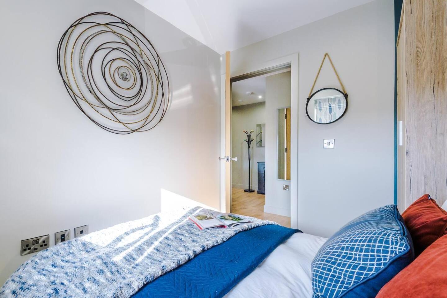 Stunning 2bedroom 2bathroom With Parking Space Apartment