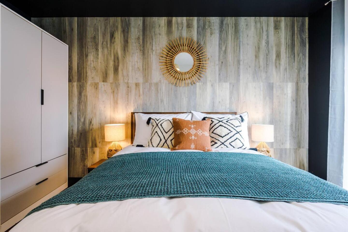 Kelham's Finest - Elegant & Comfy 2 Bedroom Flat *