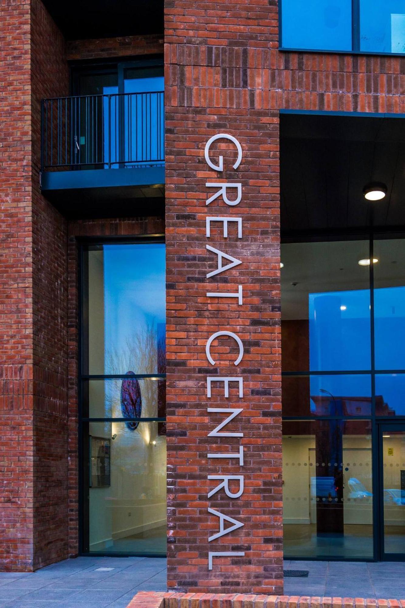 Kelham's Finest - Elegant & Comfy 2 Bedroom Flat *