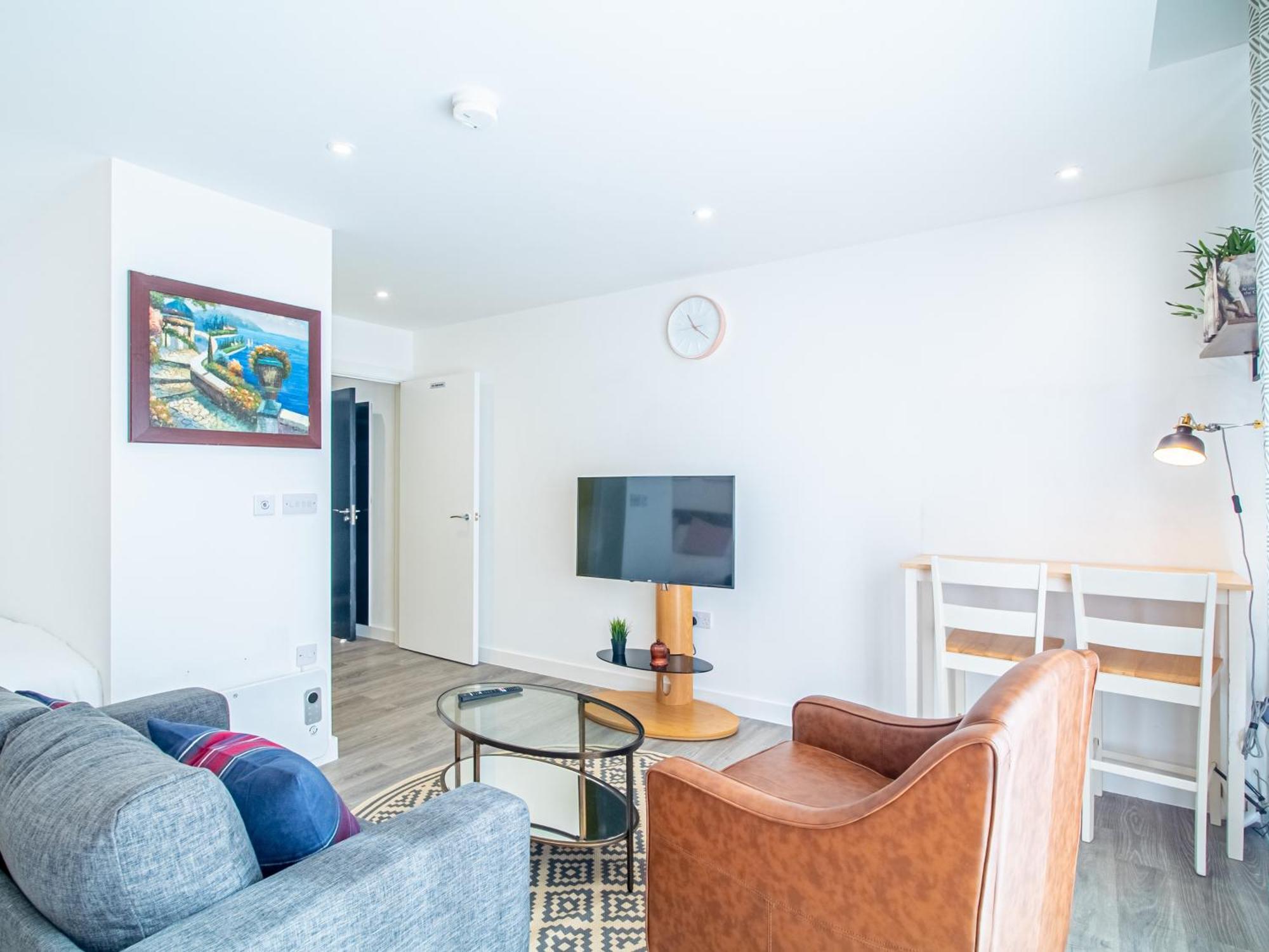 Cozy Urban Escape In Apartment Sheffield