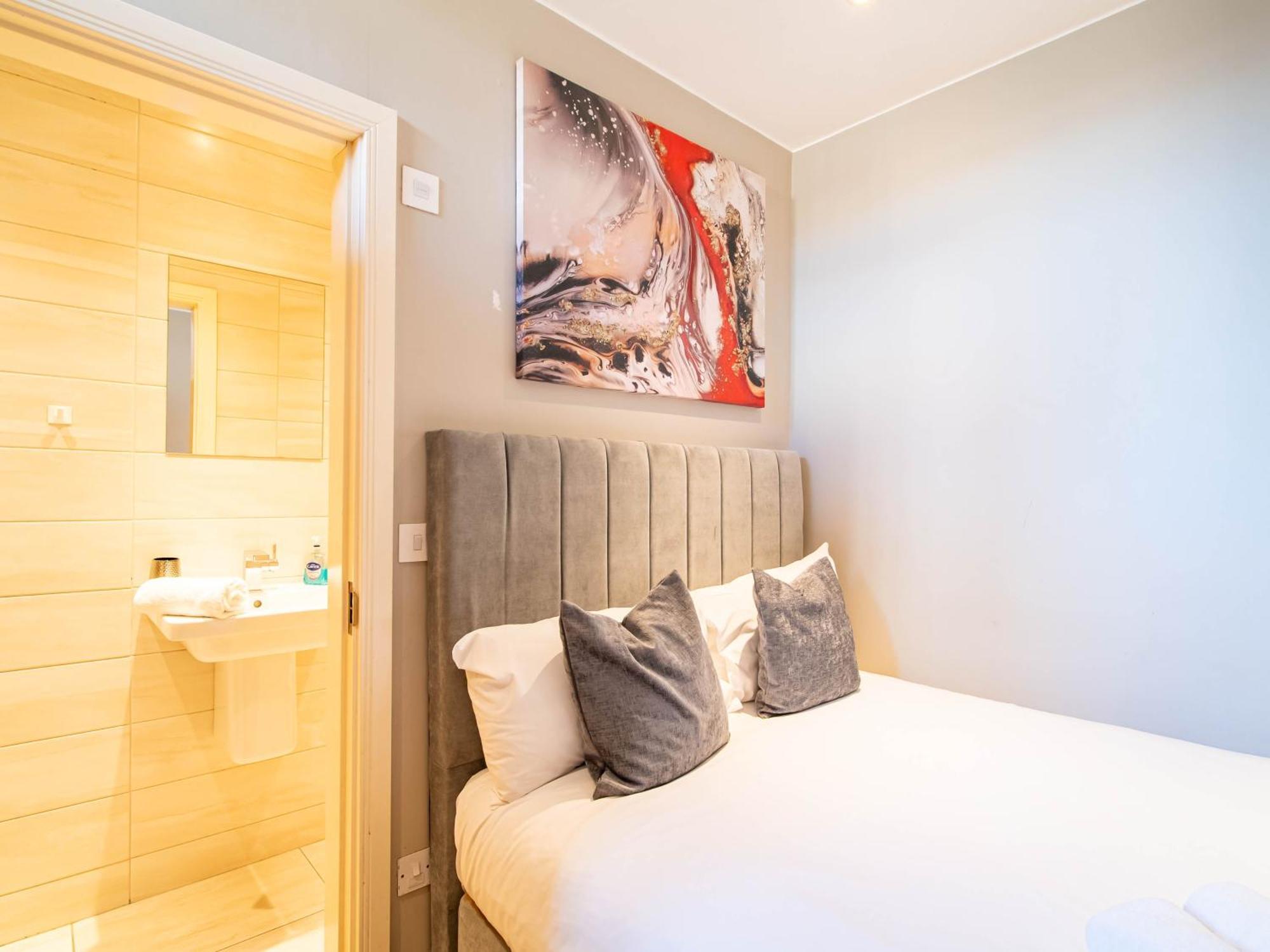 Ebenezer Hideaway In By Avo Apartment Sheffield