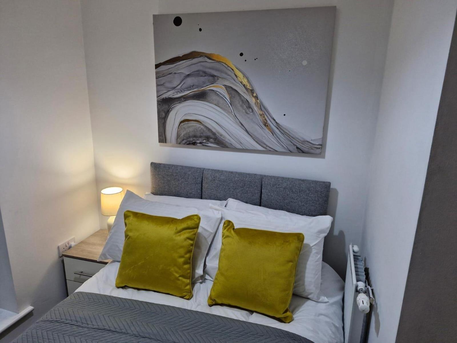 Serenity House With 5 Bedrooms * Sheffield