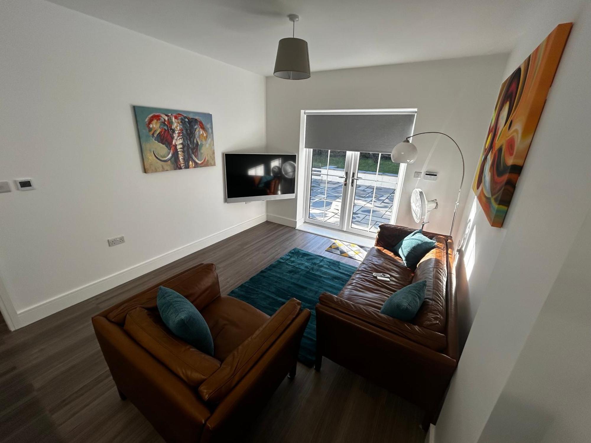 Ground Floor Apartment *