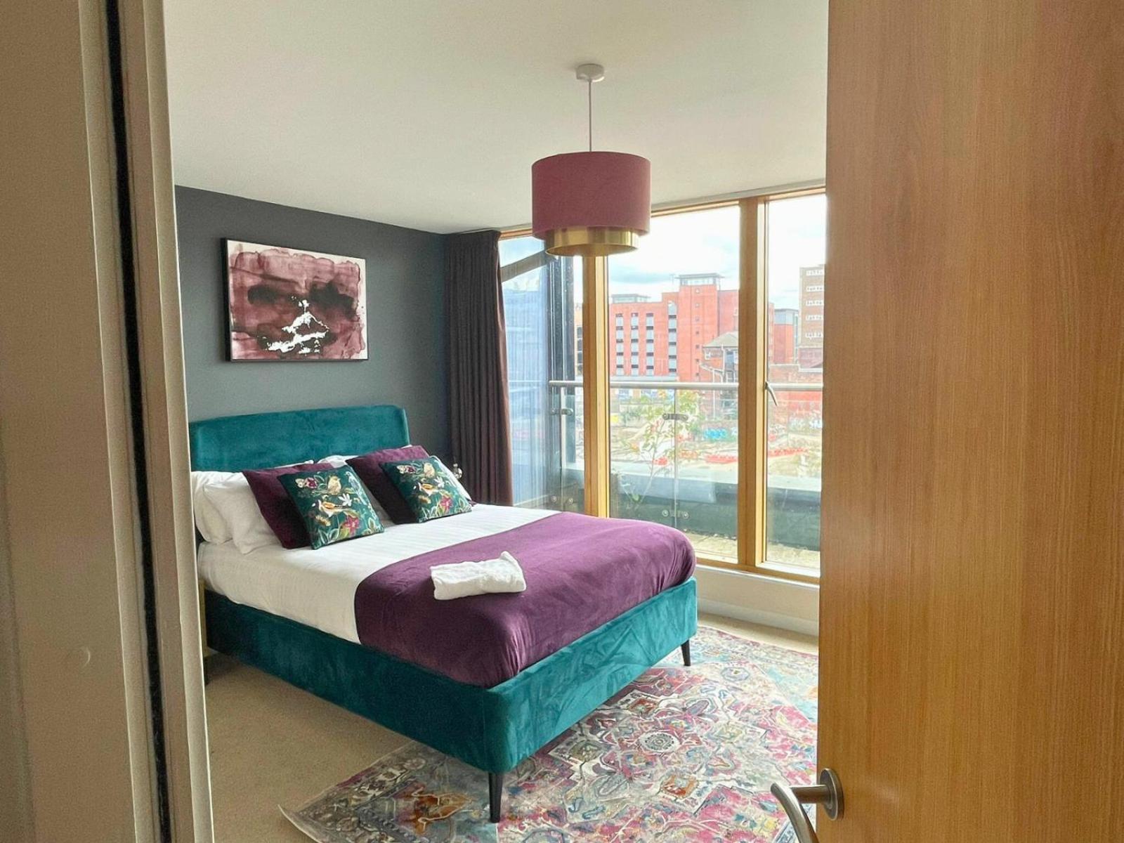 Angels - Blonk Street Luxury Apartment *