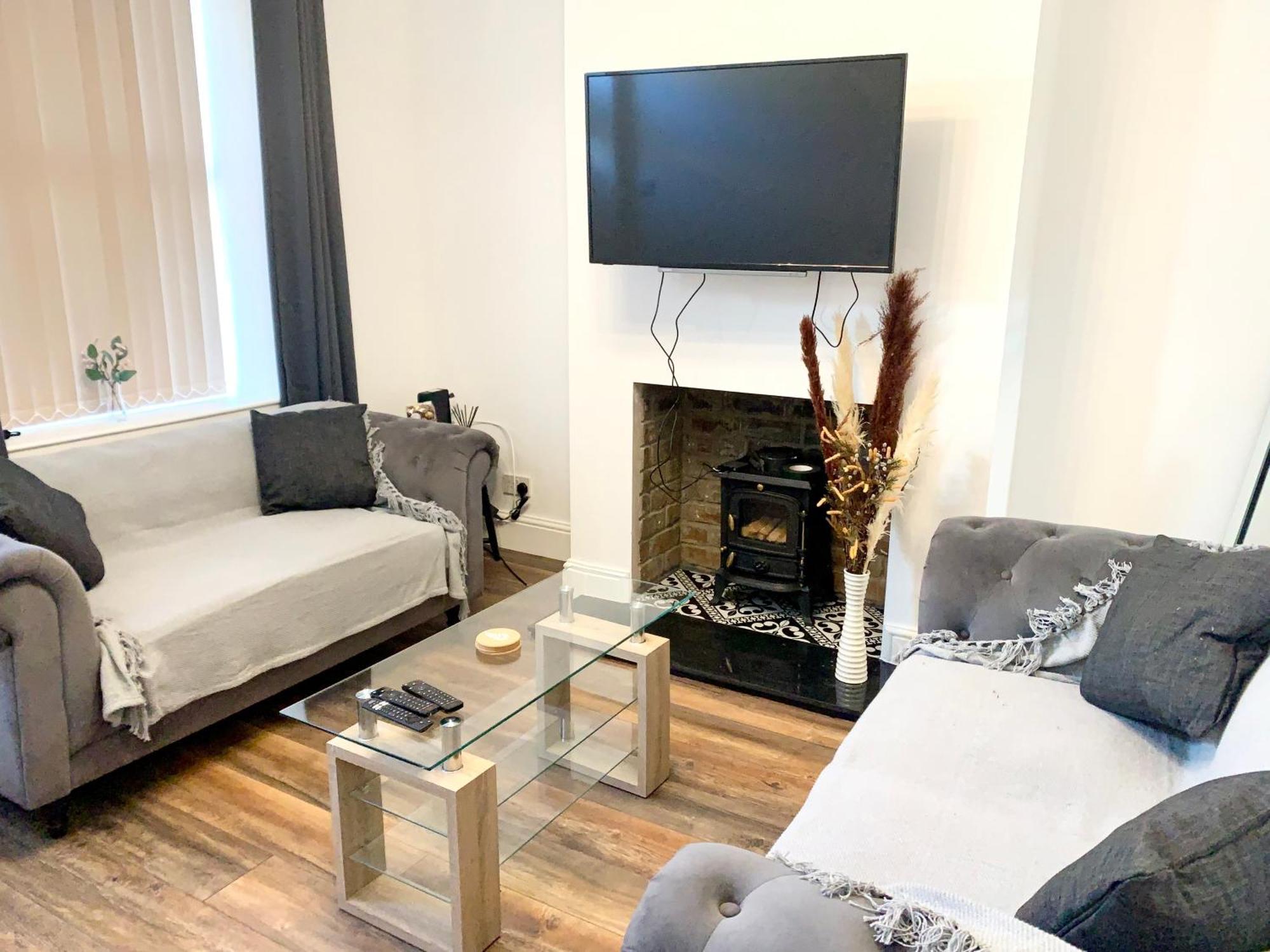 Urba Luxury 3 Bed Holiday home Sheffield