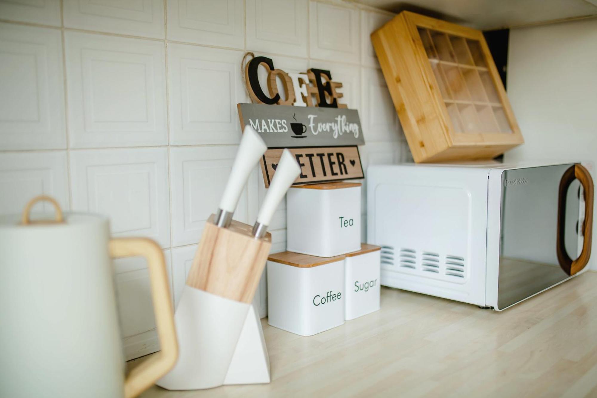 Serene Boho Retreat: White Oak Charm House 7ppl