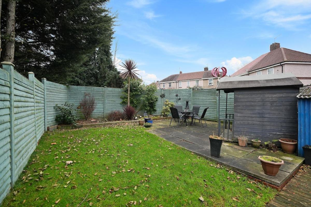 Apartment Large 3 Bed Home, Wisewood, Free Parking, Great For Groups - Hosted By Host Save *