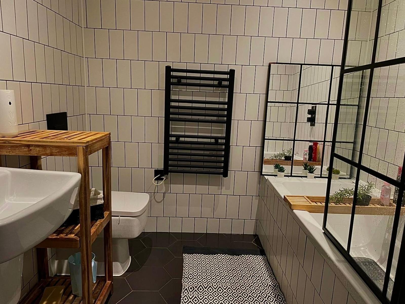 Apartment Artistic, Cozy, Stylish, Open Plan, Centre 1br Sheffield