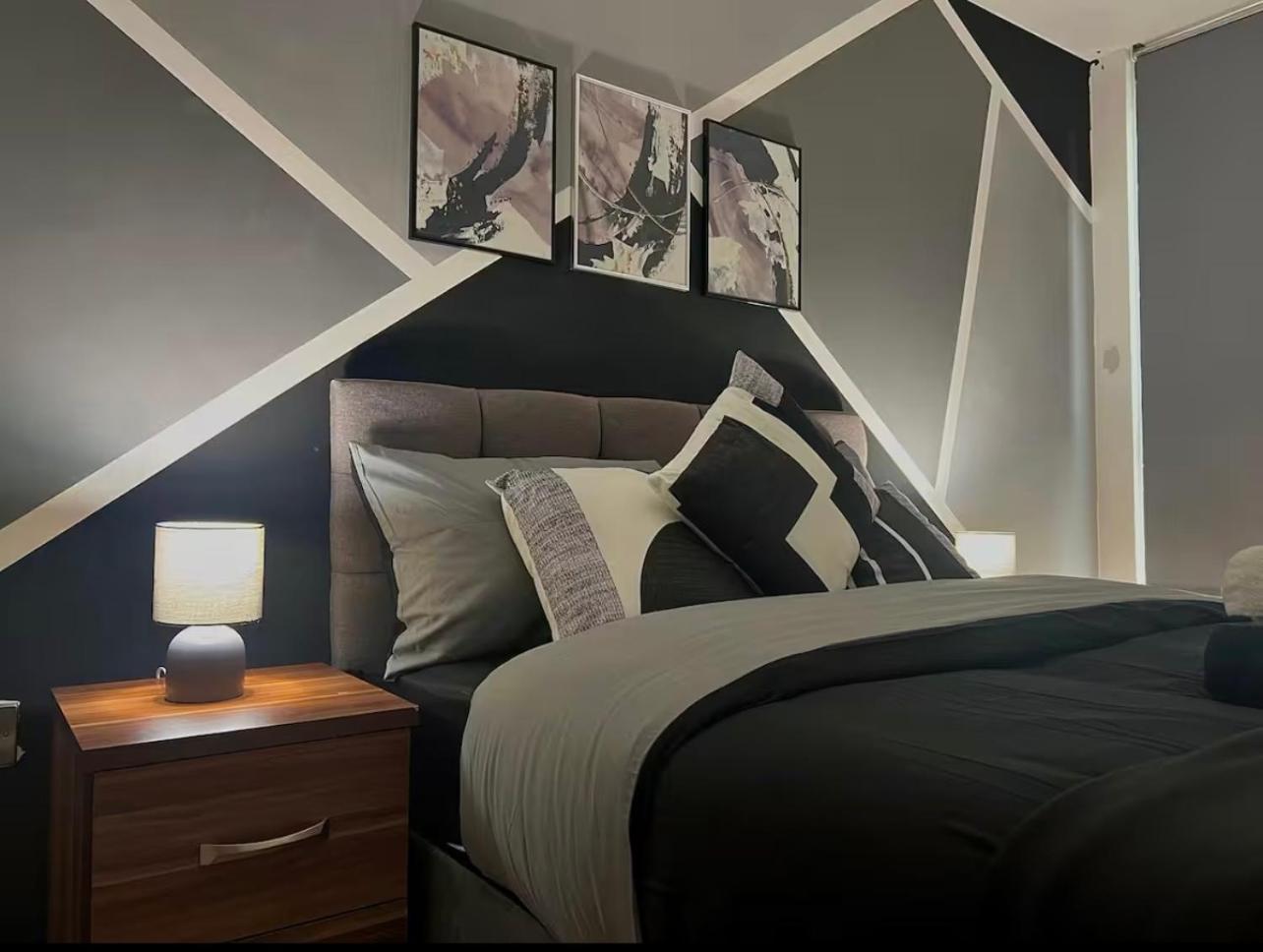 Penthouse Gem, Central, Scenic Views, Stylish, Modern, Centre 2br Apartamento Sheffield