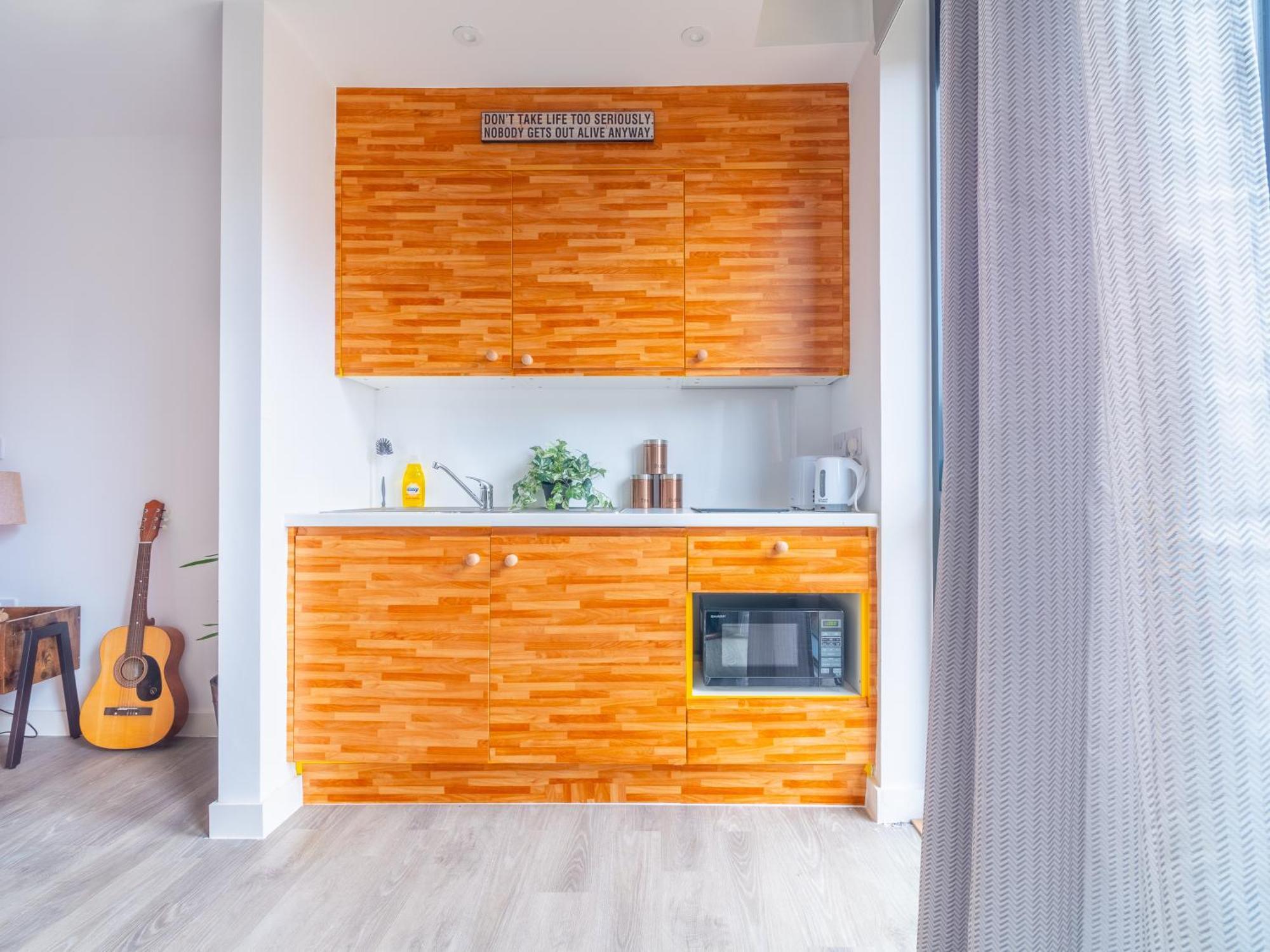 Apartment - Modern & Cozy *
