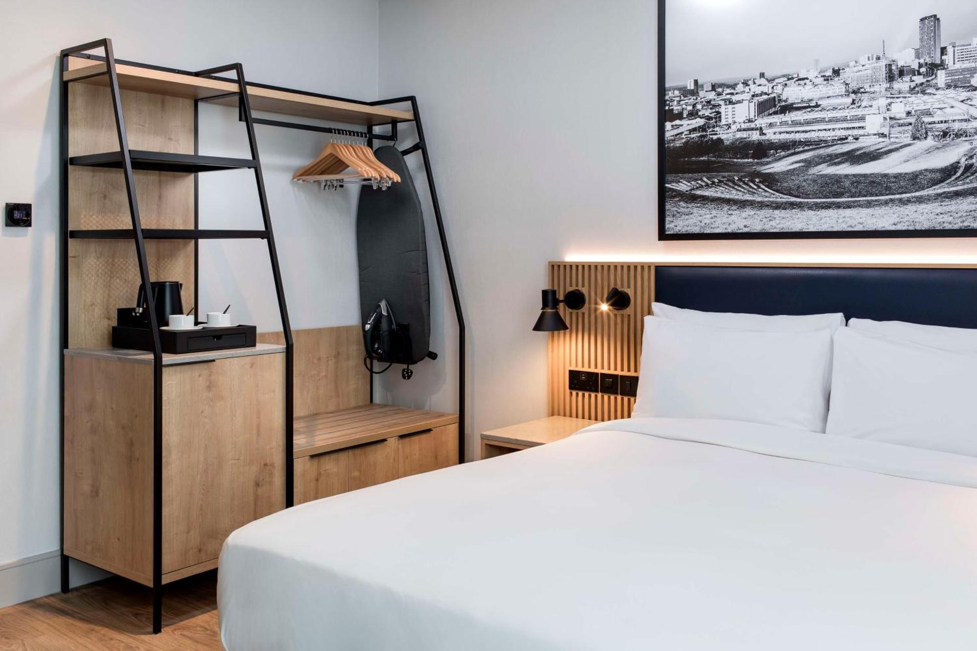 Hotel Radisson Blu Hotel, *