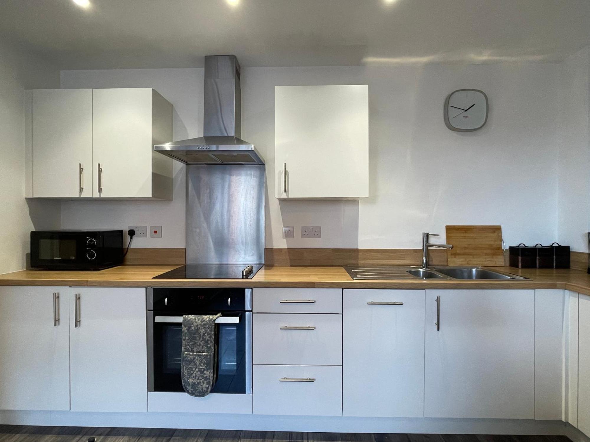 2 Bed Urban Retreat In *