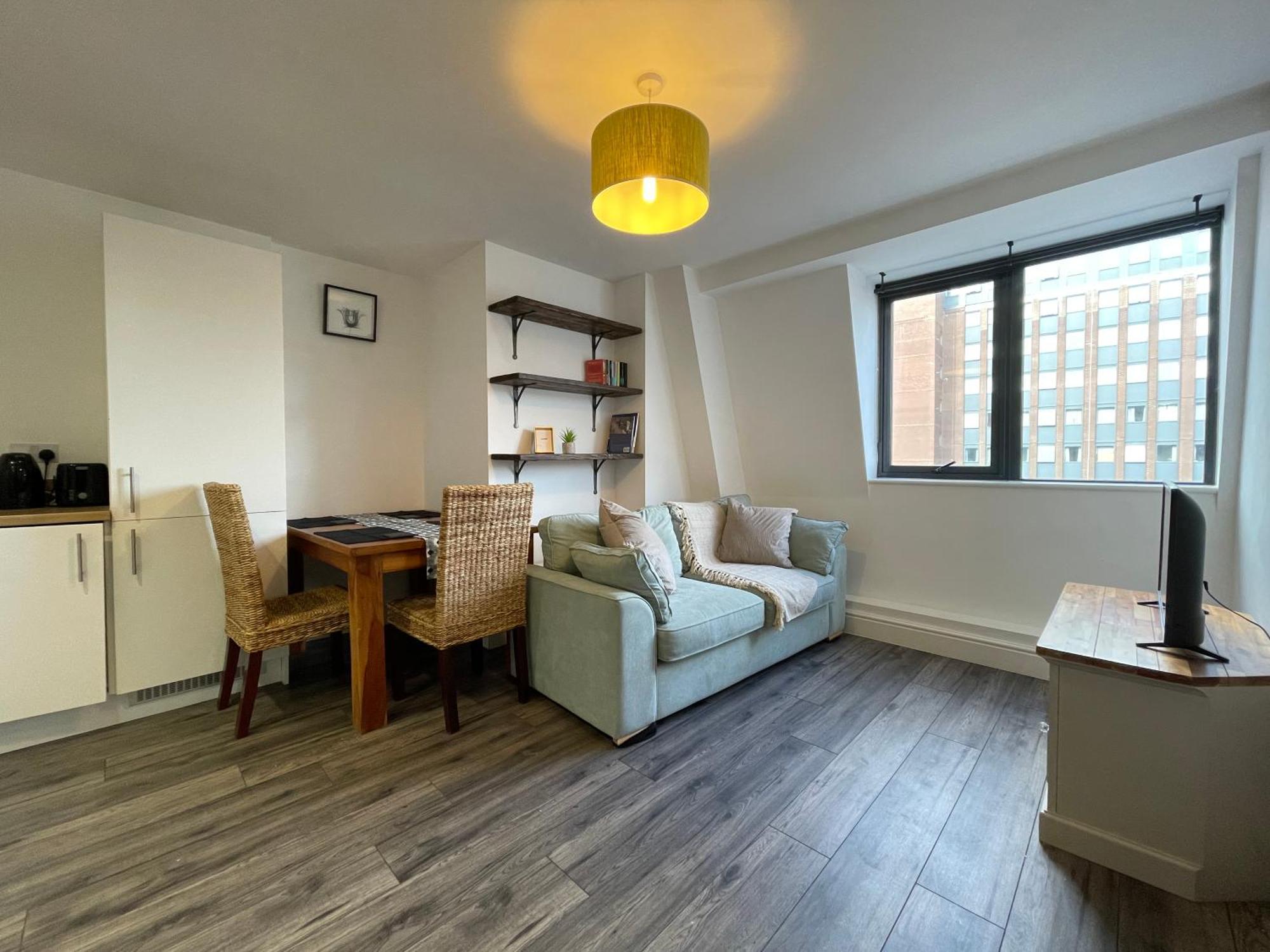 2 Bed Urban Retreat In * Sheffield