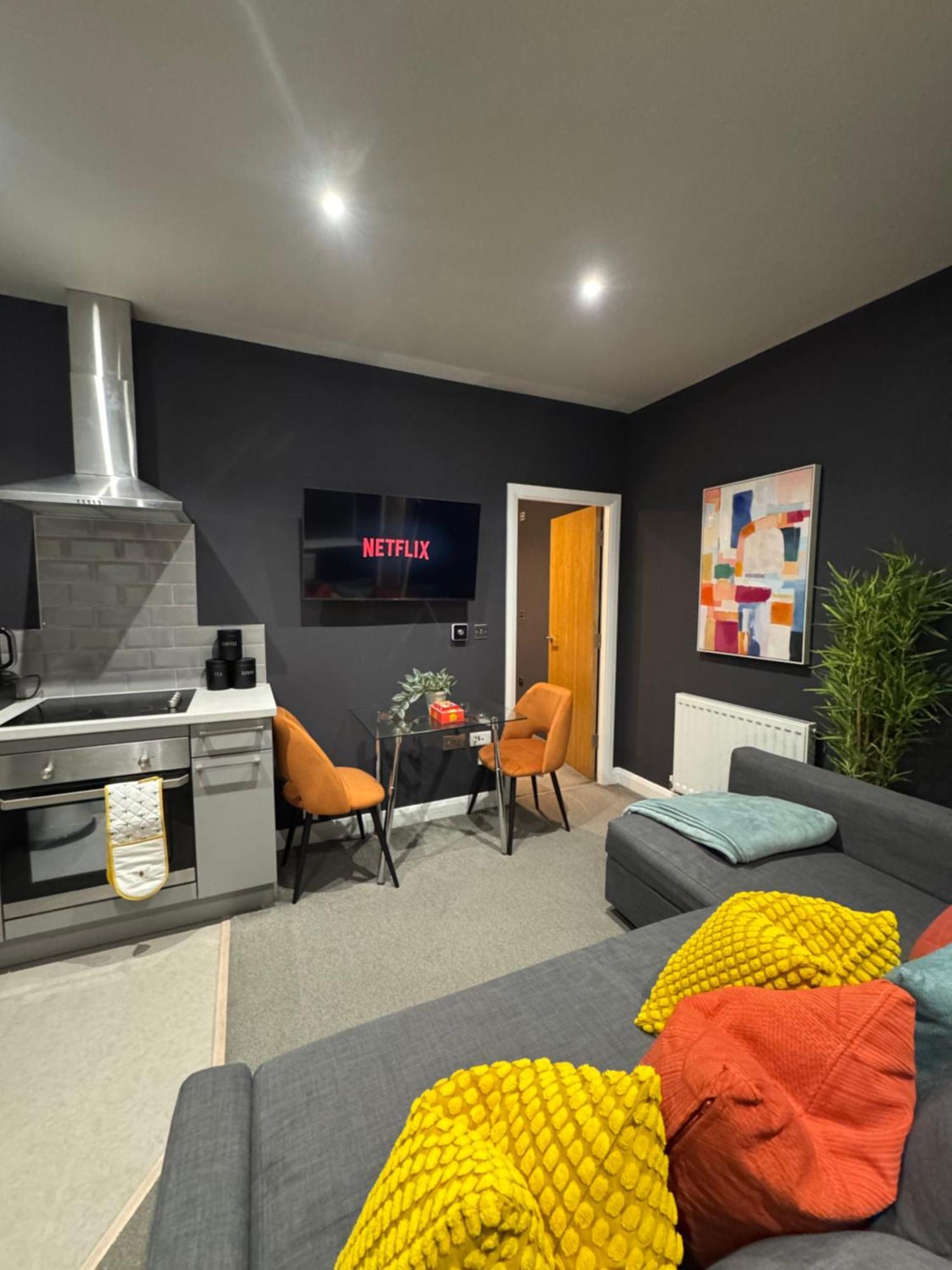 Cozy 1-bedroom Getaway *