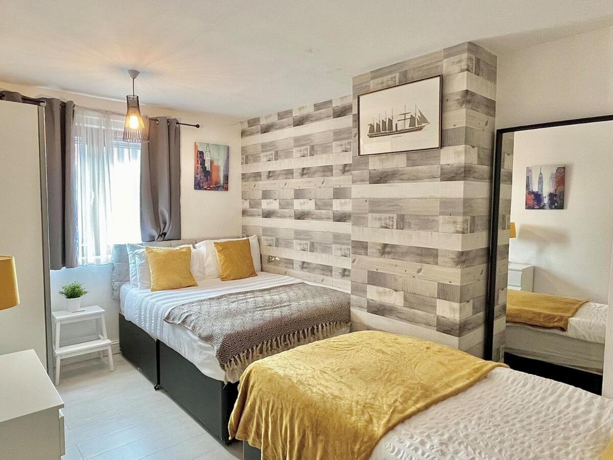 George House-weeklystay-centrelocation-student-business-parking-sleep8 *