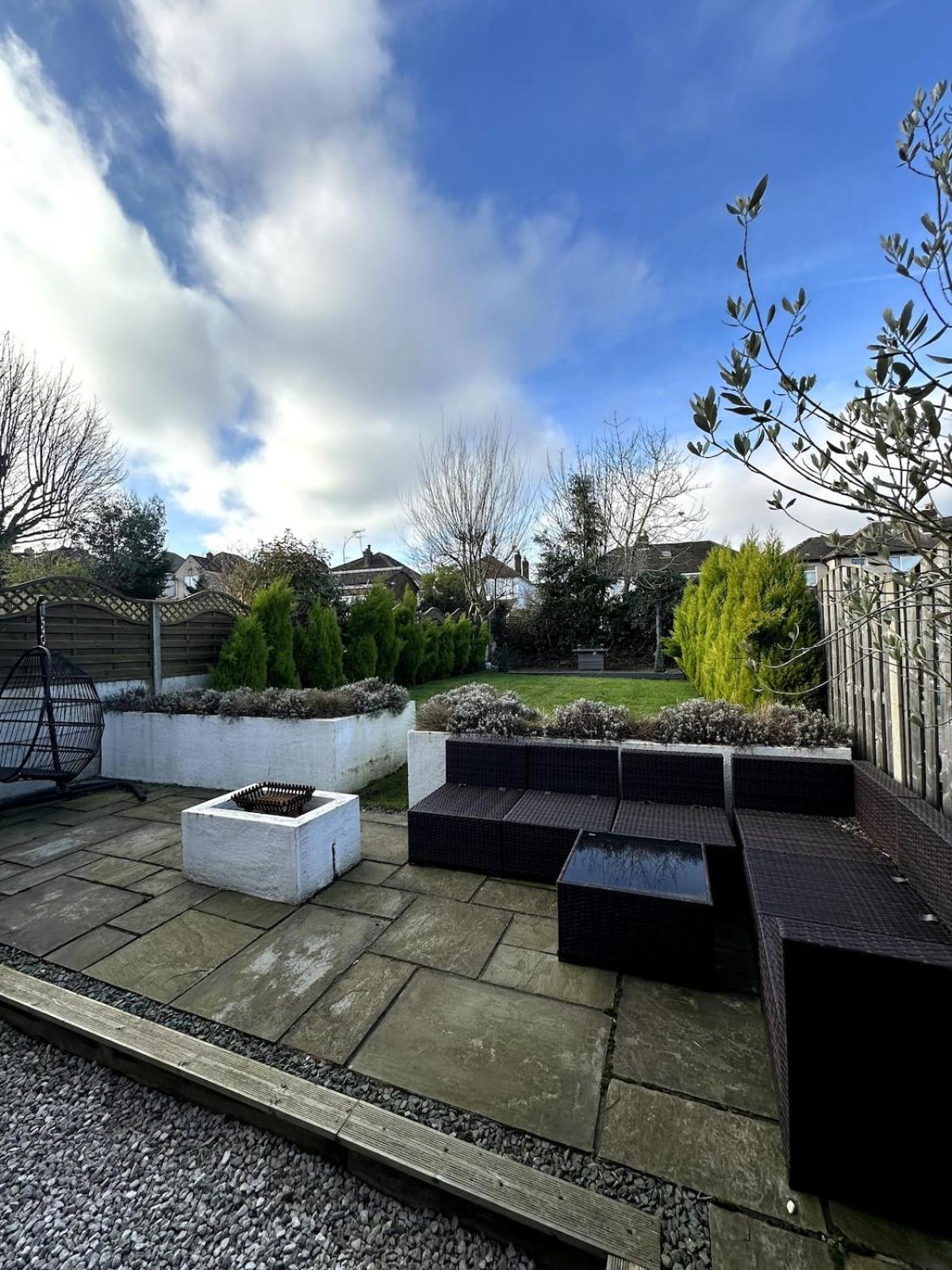 Newly Renovated 2-bed Holiday home *
