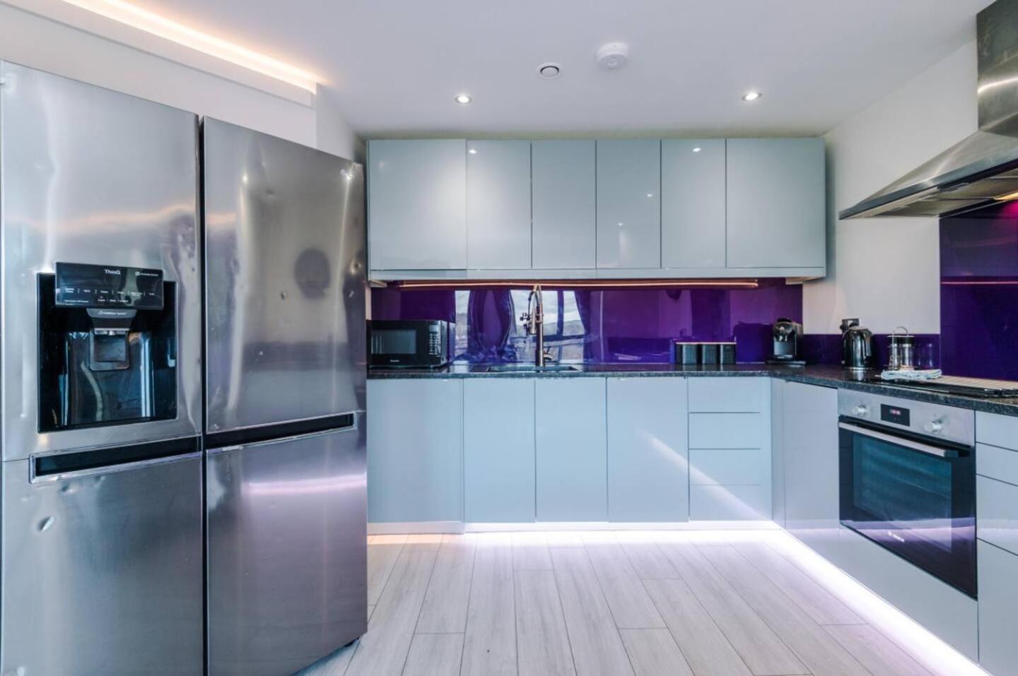 High-spec Penthouse Free Parking Space Apartment