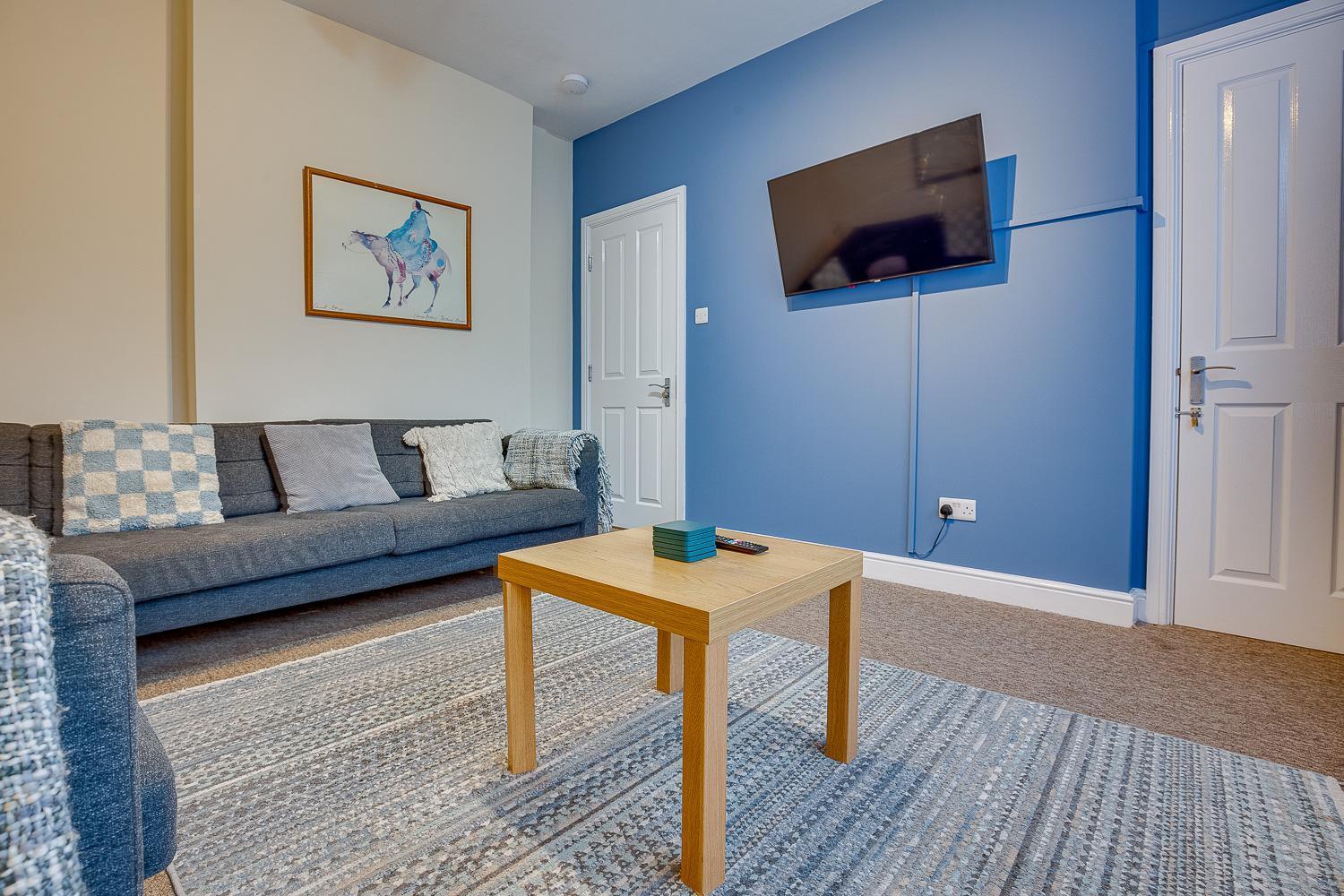 * Spacious 5br Collegiate Crescent * Group * * Sheffield