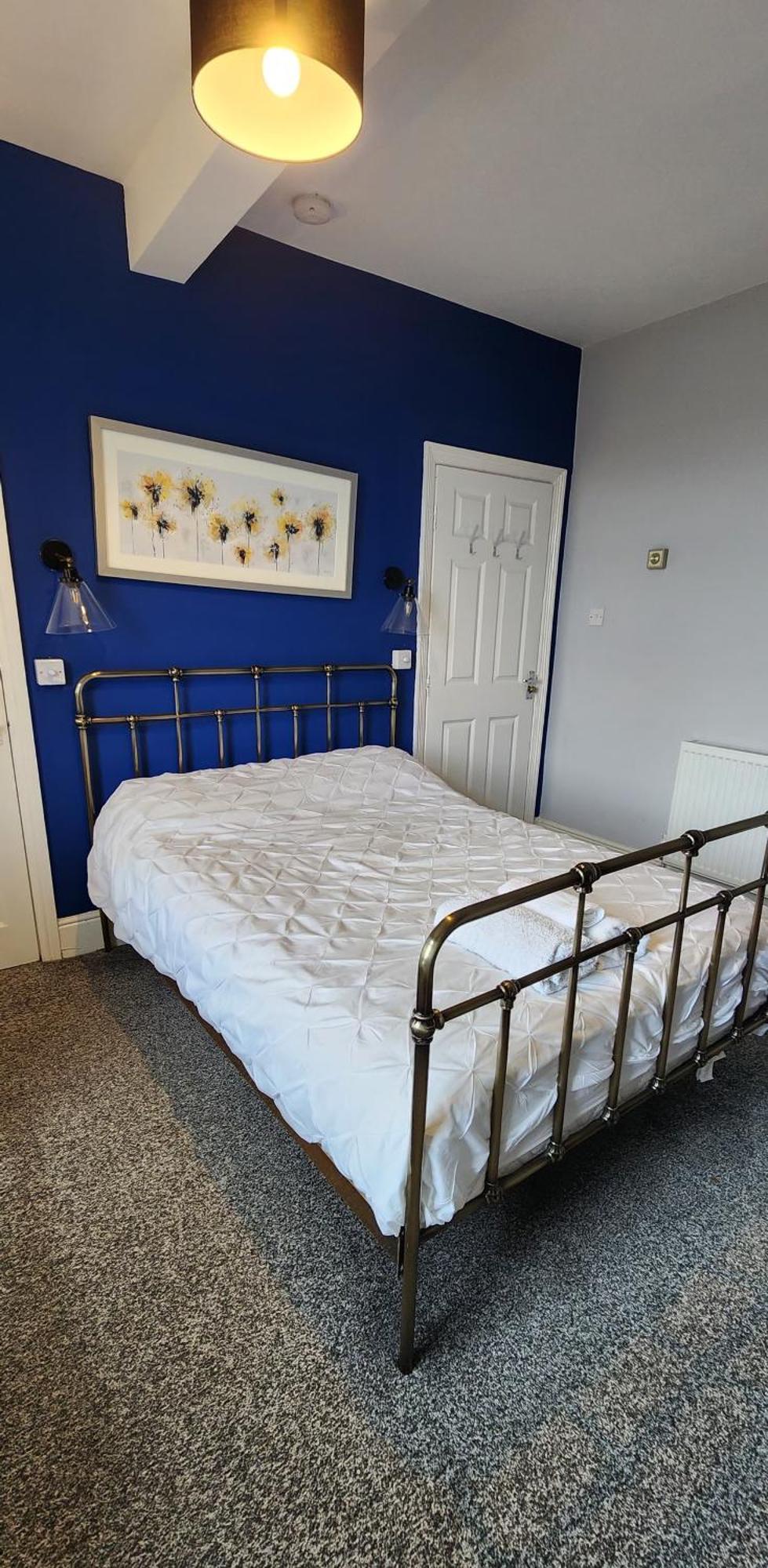 From Home, Private Ensuite Spacious *