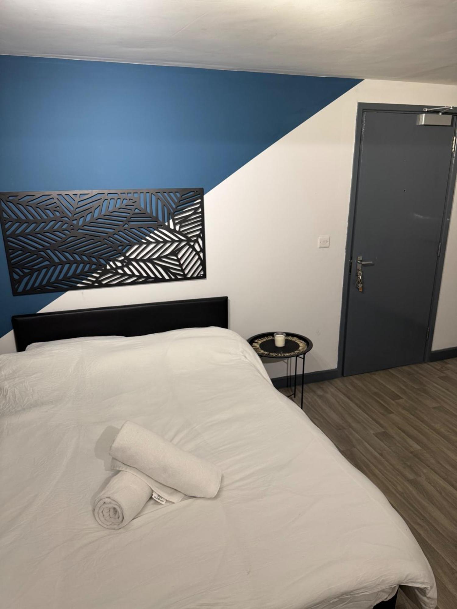 Cozy In Centre With Sofa Bed Apartment *