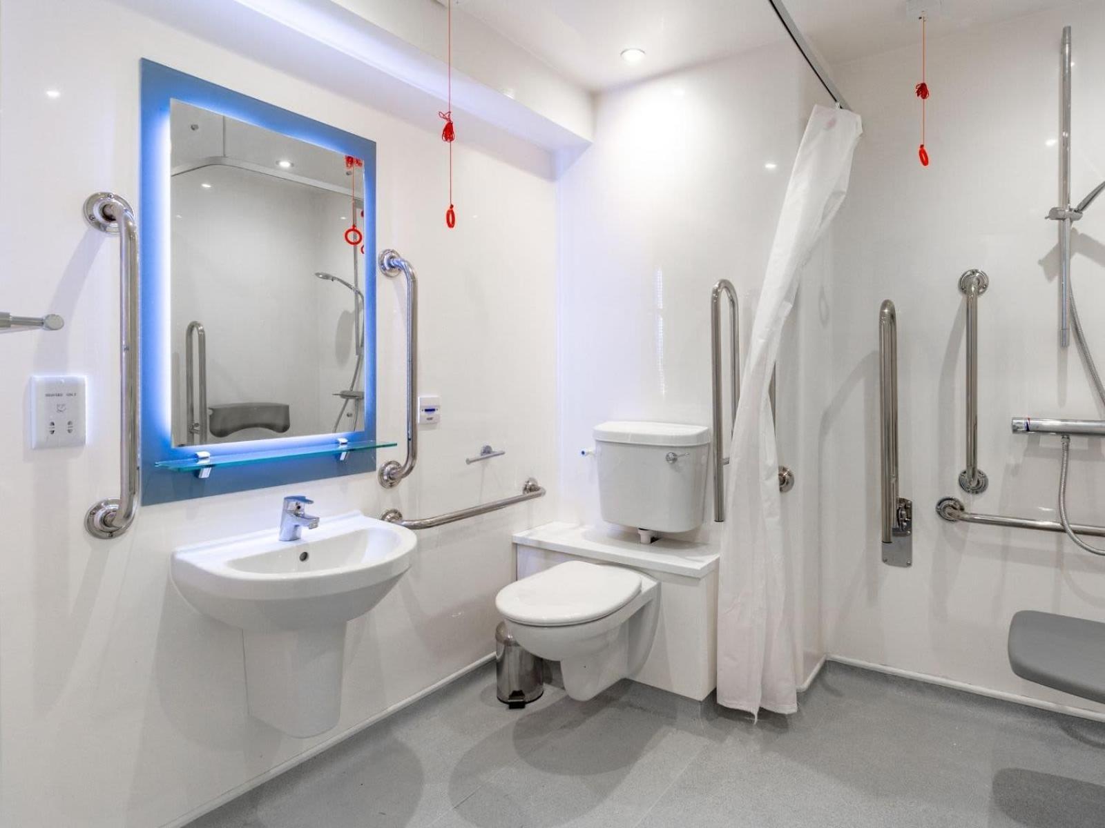 Apartment For Student Only Ensuites And At The Gate Near Centre