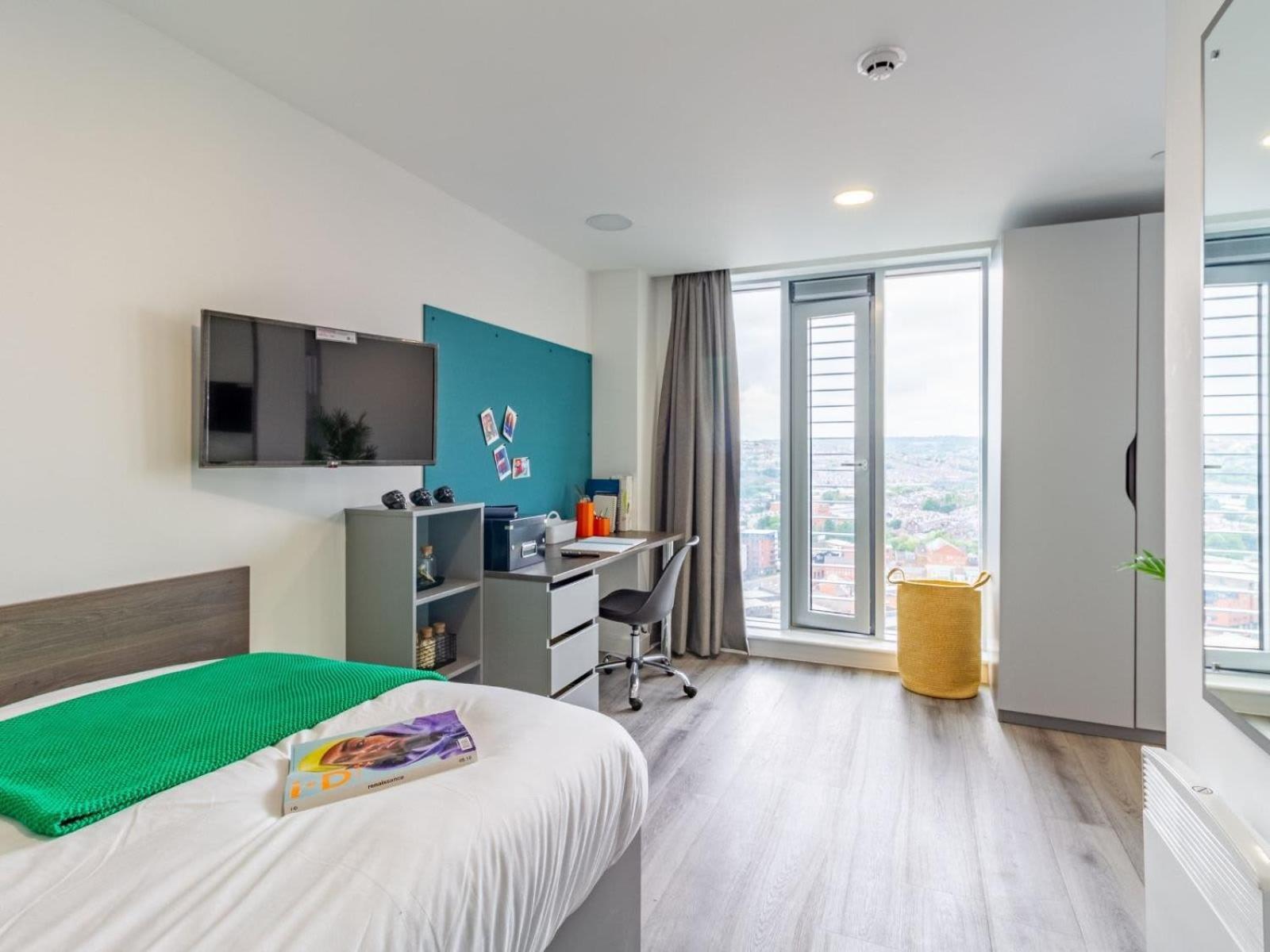 For Student Only Ensuites And At The Gate Near Centre * Sheffield