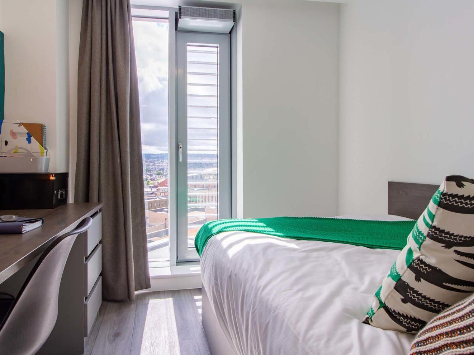 For Student Only Ensuites And At The Gate Near Centre Apartment Sheffield