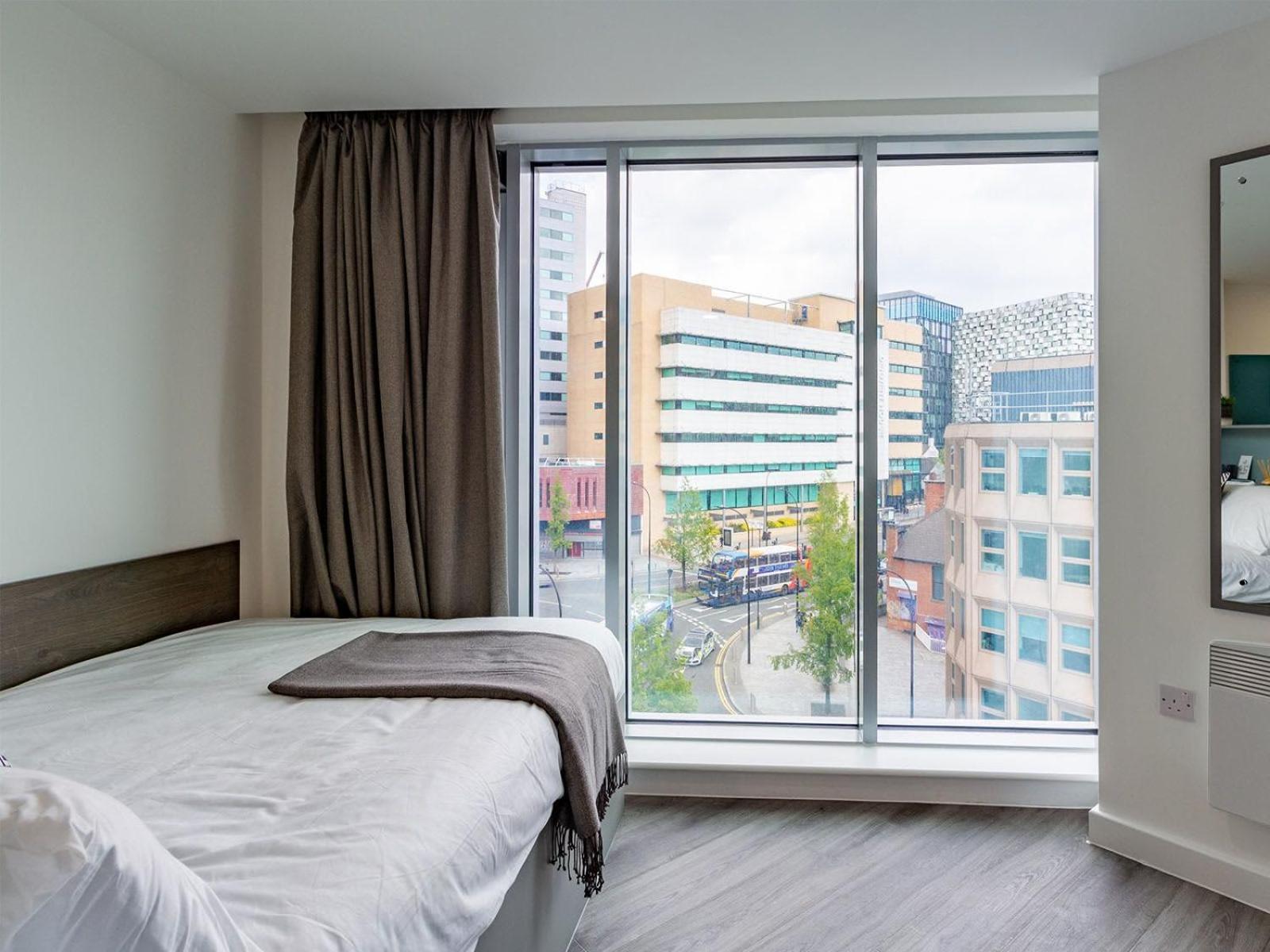 For Student Only Ensuites And At The Gate Near Centre Apartment *