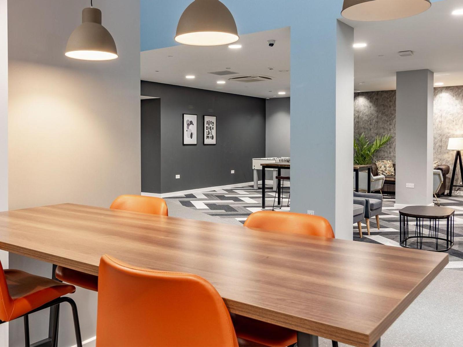 For Student Only Ensuites And At The Gate Near Centre Apartment *
