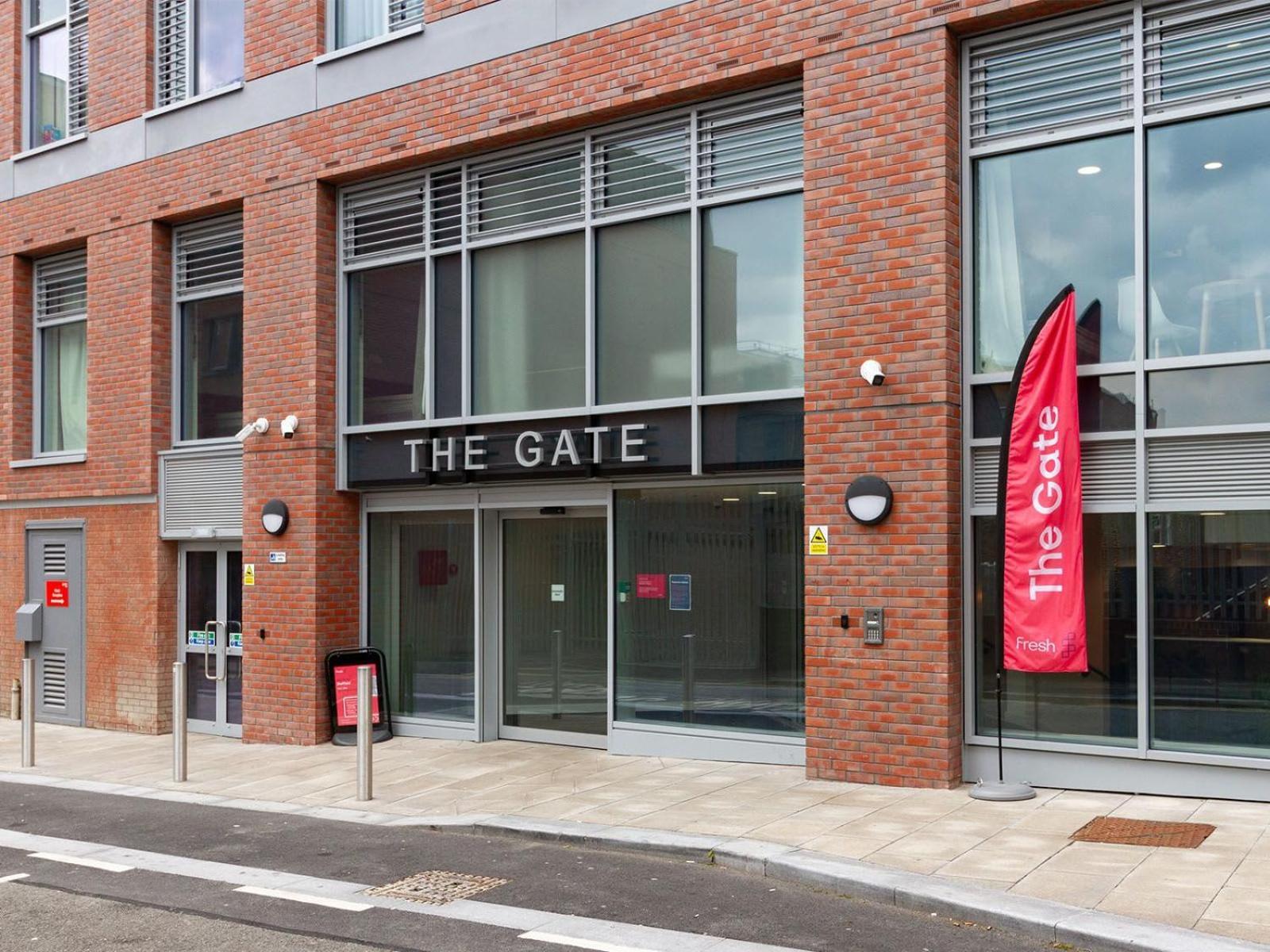 For Student Only Ensuites And At The Gate Near Centre Apartment *