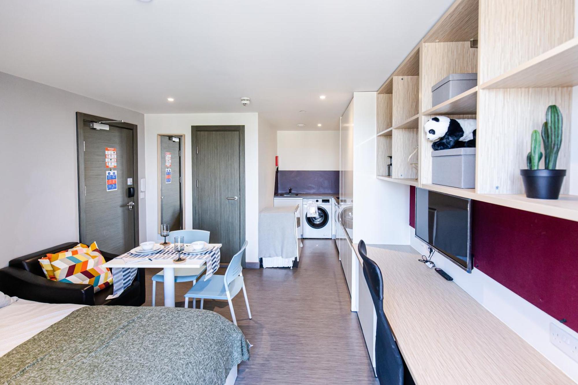 New Era Living - Ensuite Next To Bramall Lane Sheffield