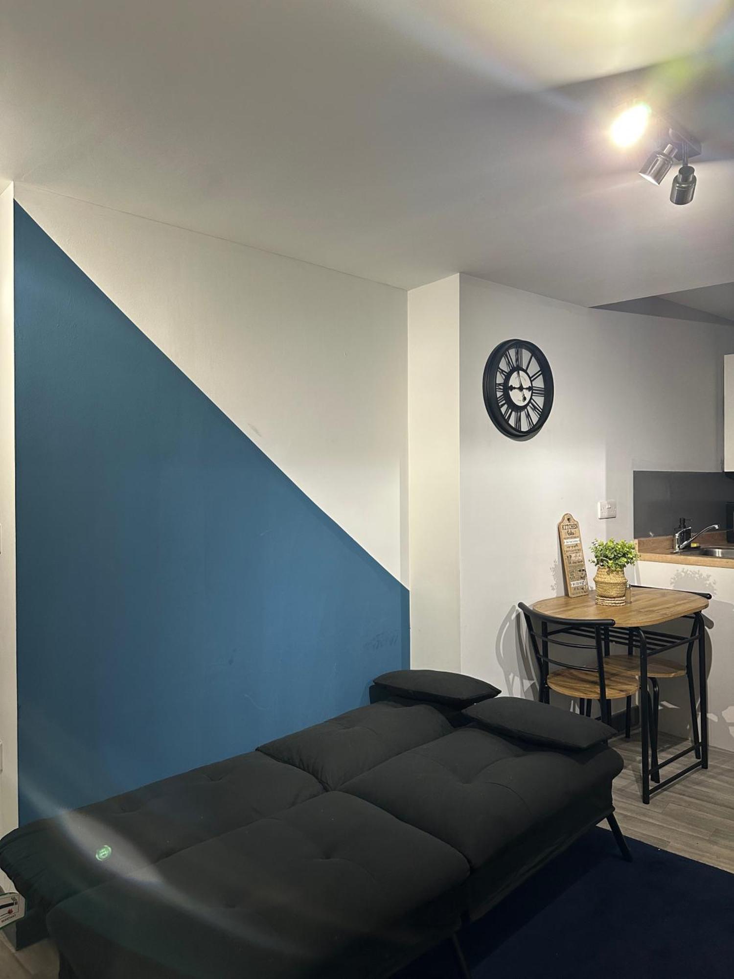 Cozy In Centre With Sofa Bed Apartment Sheffield