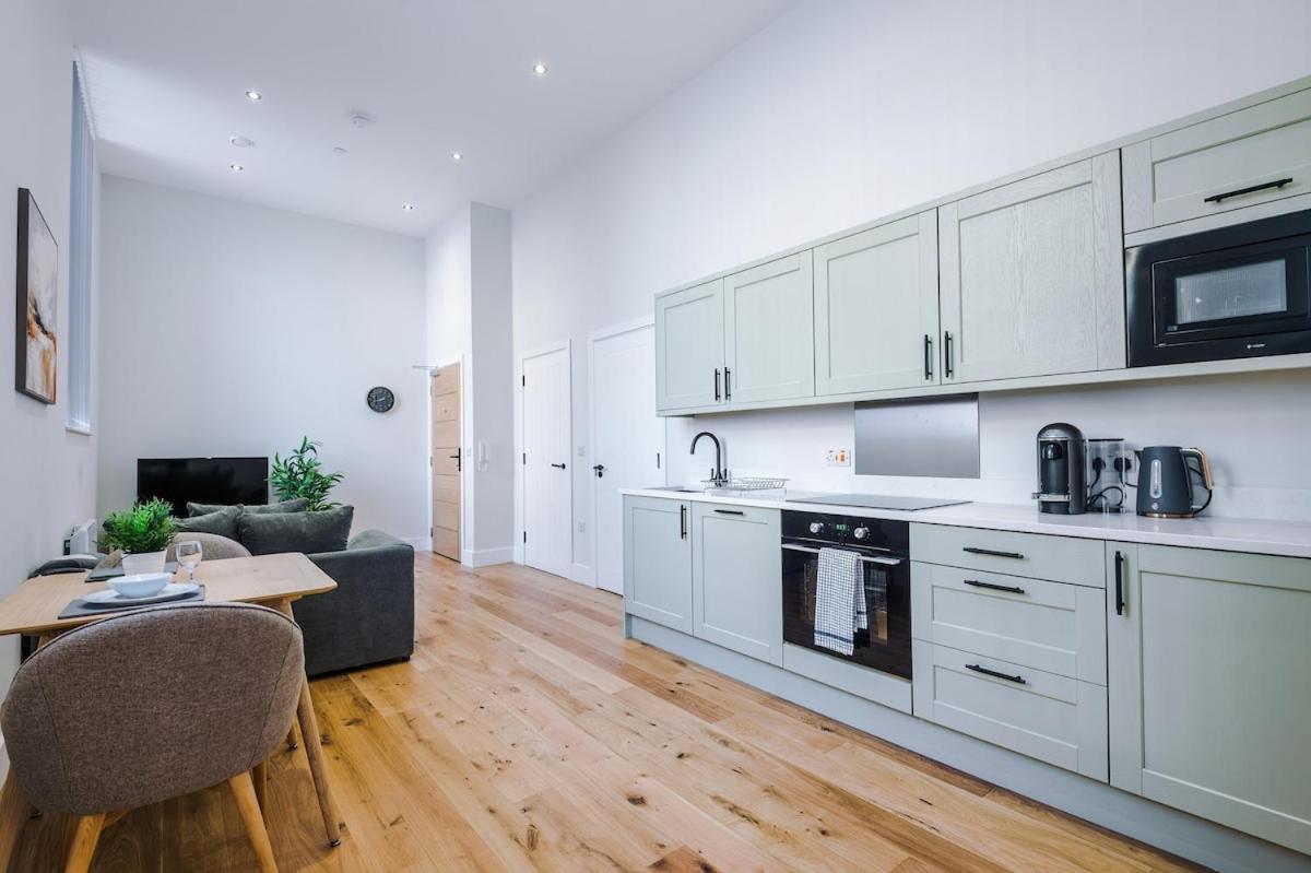 Apartment Bank House By Staycay - Brand New! Sheffield
