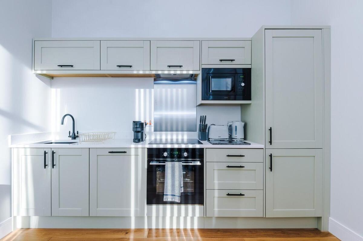 Bank House By Staycay - Brand New! Apartment Sheffield