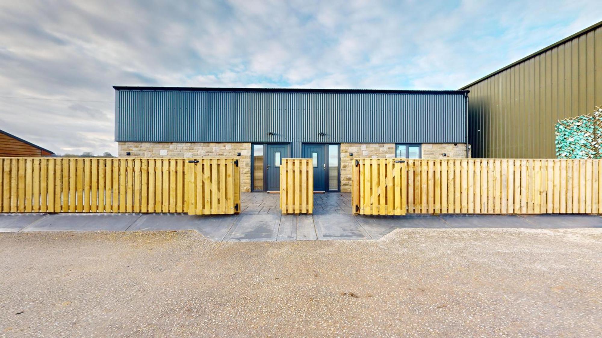 Springwood Barn No2 Merlyn Sheffield