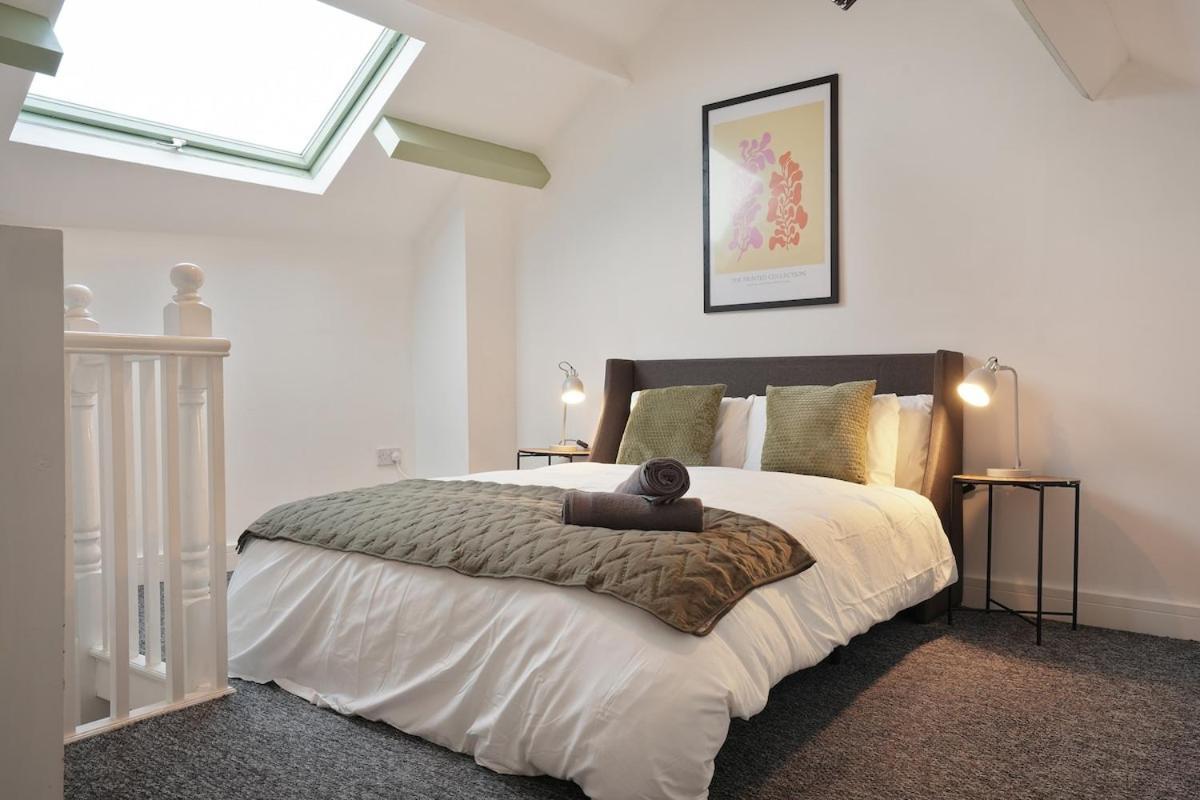 Modern 2 Bed In Hillsborough With Free Secure Parking - Hosted By Host Save * Sheffield