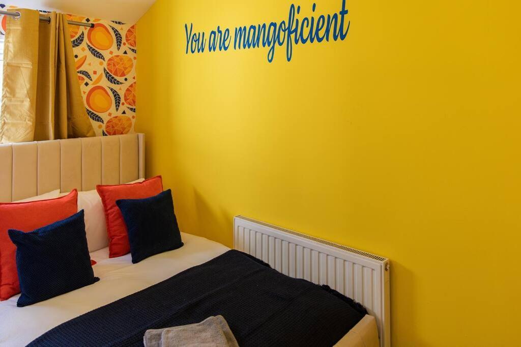Apartment Stunning & Spacious 6br 10 Beds 5min To Sheffield