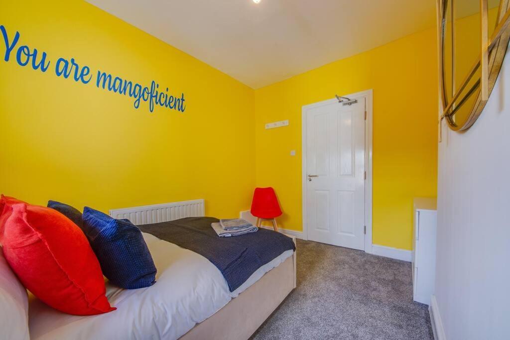 Stunning & Spacious 6br 10 Beds 5min To Sheffield
