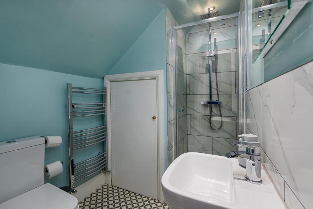 Modern Comfort-family-friendly-near & Peaks Casa de férias Sheffield
