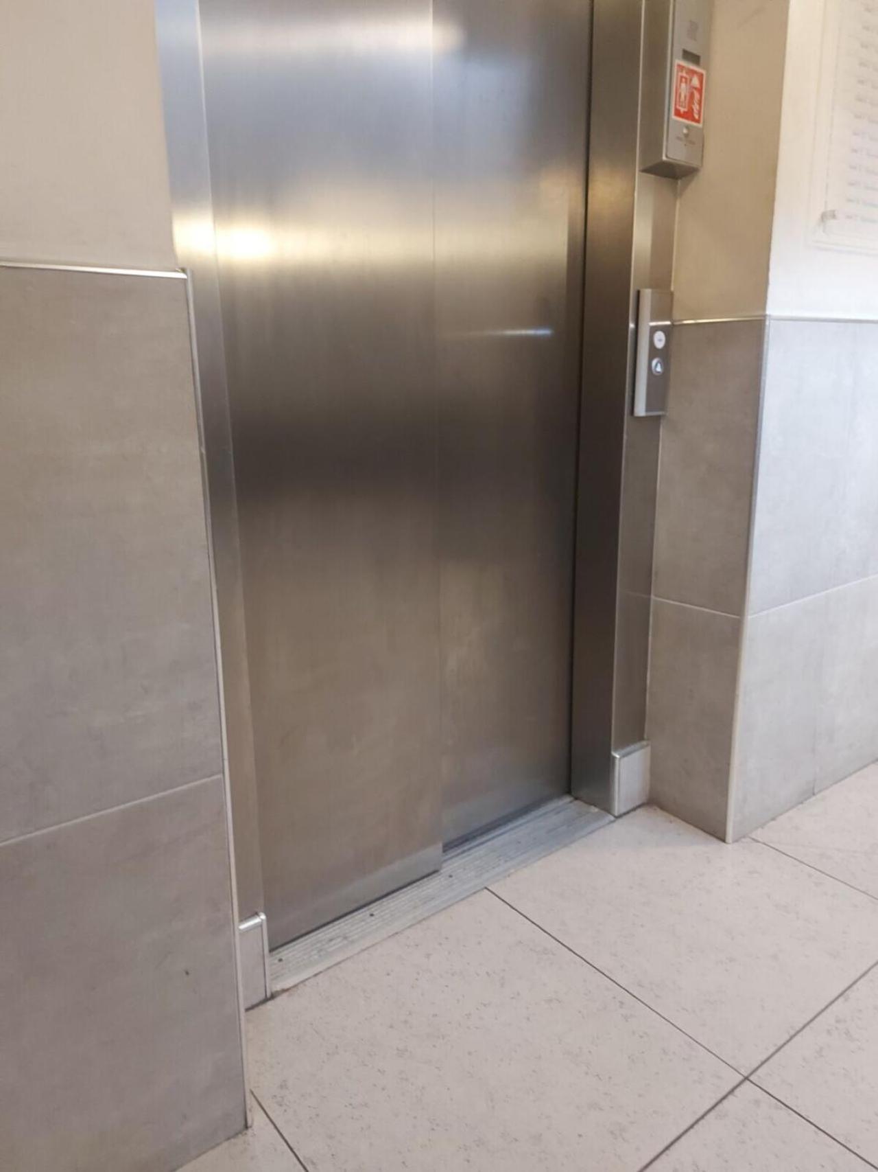 Apartment Lovely Stylish 2 Bedroom Serviced In Free Wifi Sheffield